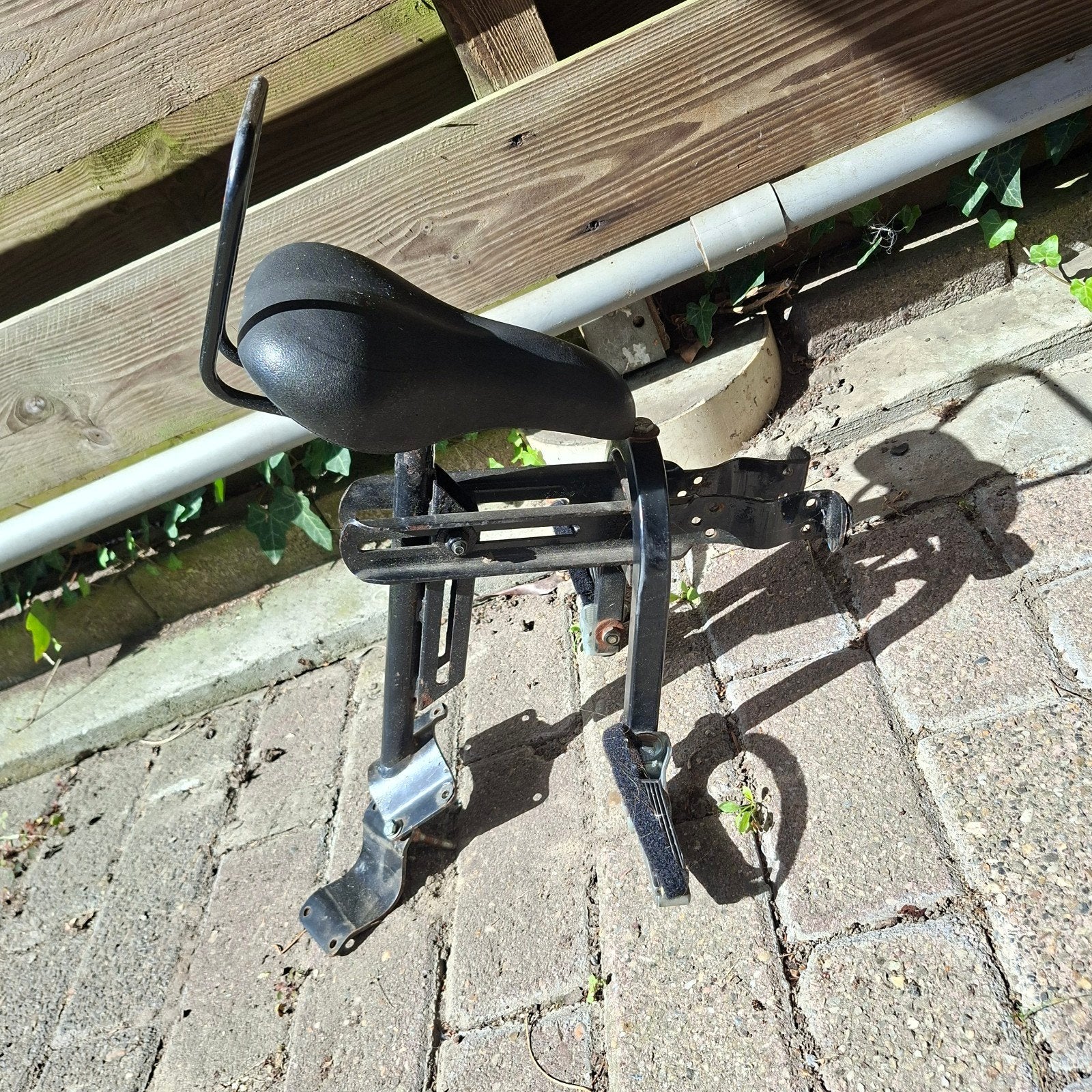 fietszitje voor voorop de dames fiets., Ophalen, Gebruikt