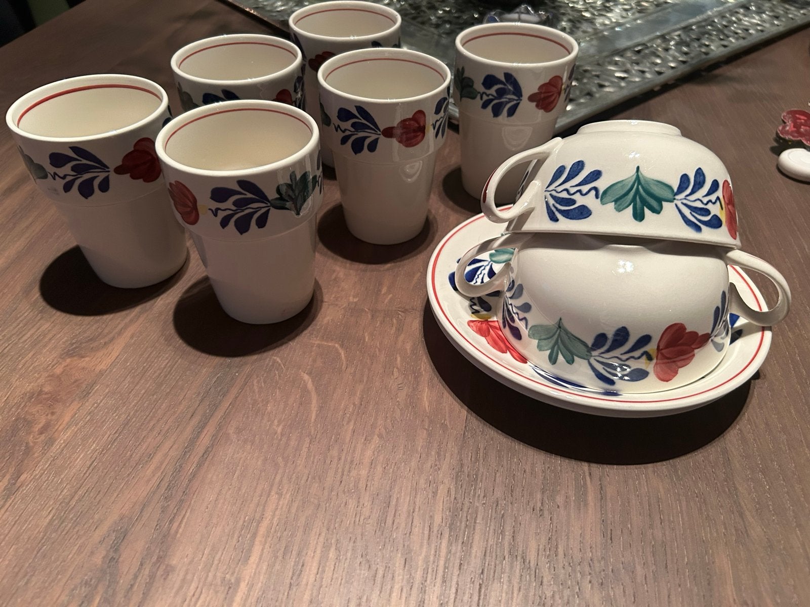 Boerenbont bekers en soepkommen met schotels, Huis en Inrichting, Keuken | Servies, Overige merken, Keramiek, Landelijk/Boerenbont