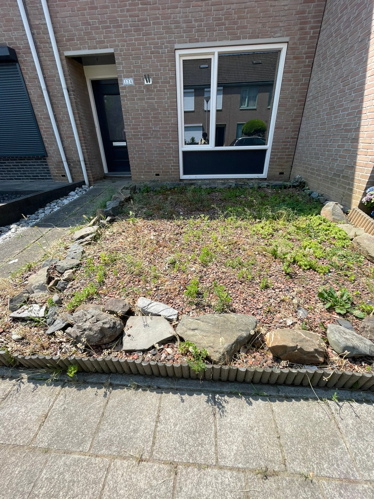 Gratis af te halen: Grote breukstenen (alles meenemen), Ophalen, Nieuw, Split
