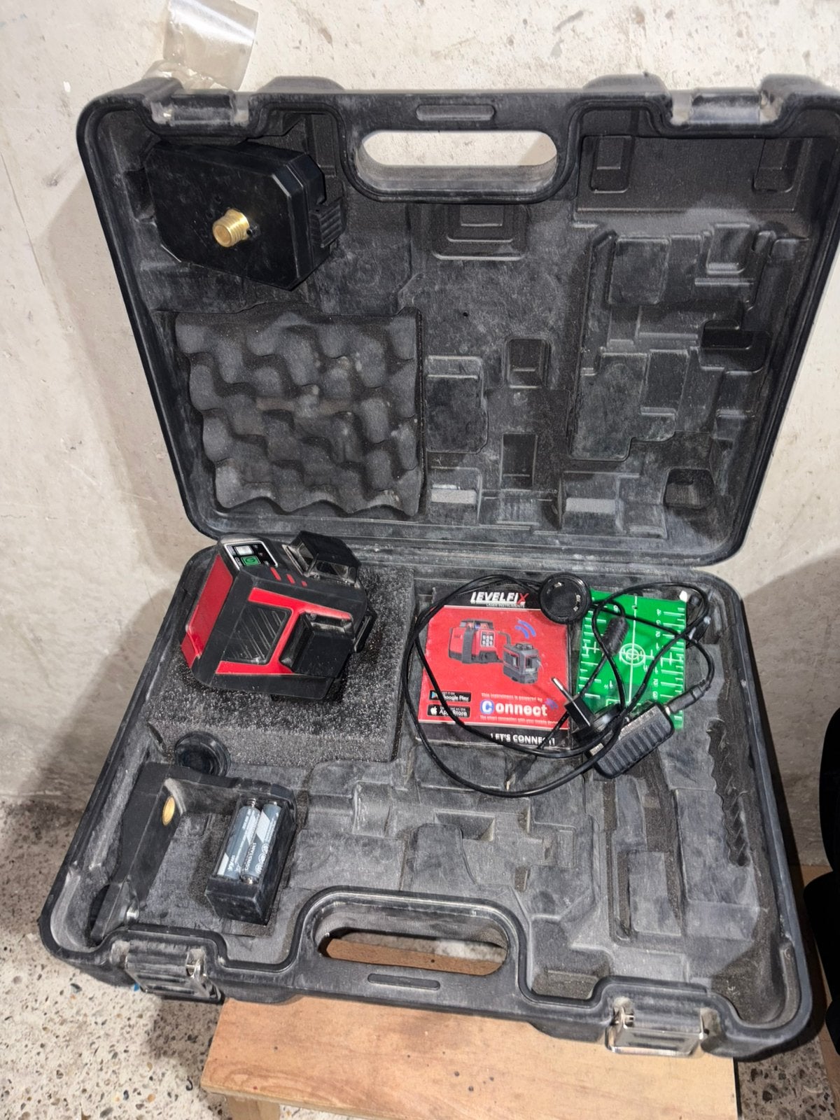 LevelFix CCL260G Kruislijnlaser Laserwaterpas in koffer, Ophalen of Verzenden, Zo goed als nieuw