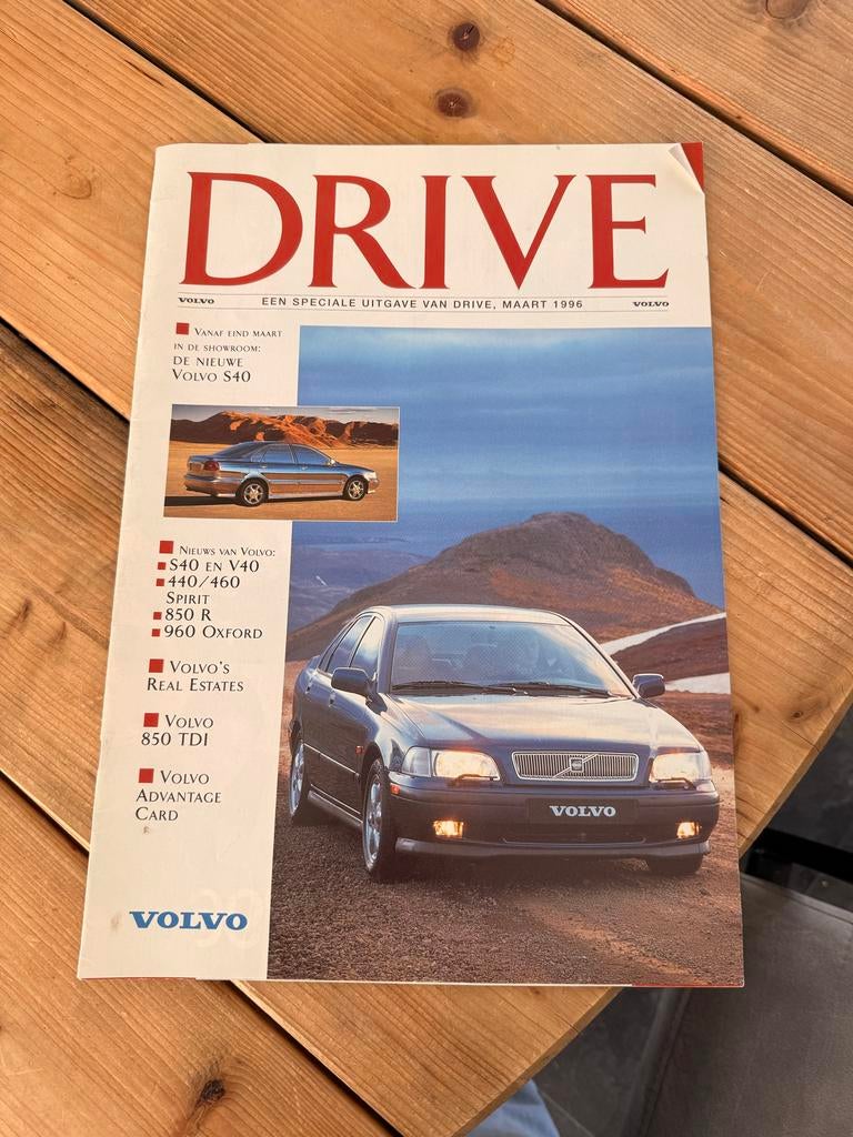 Volvo S40 en V40 Brochure - Rijplezier Gaat een Mooie Tijd T, Ophalen of Verzenden, Zo goed als nieuw