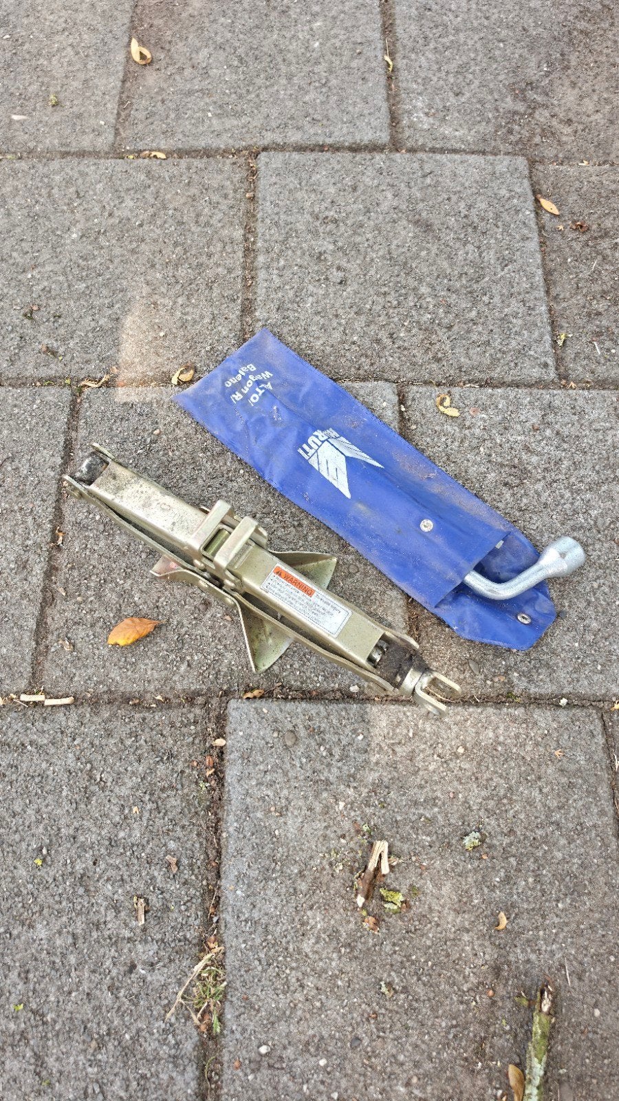 Schaarkrik met sleutel, Ophalen, Gebruikt, Manueel, Schaarkrik