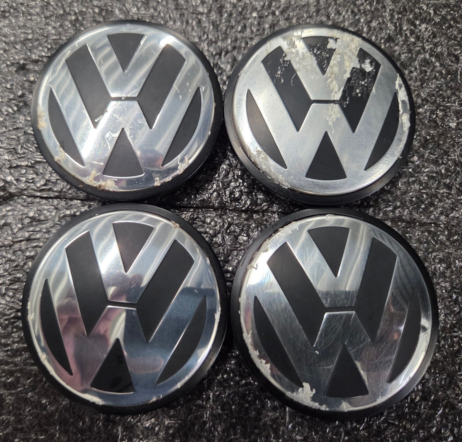 ORIGINELE VW NAAFDOPPEN 57MM, Auto diversen, Ophalen of Verzenden, Gebruikt