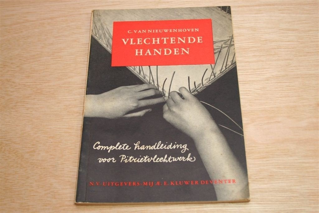 Vlechtende Handen [1953] — Vintage Handleiding, Ophalen of Verzenden, Gelezen, Overige onderwerpen
