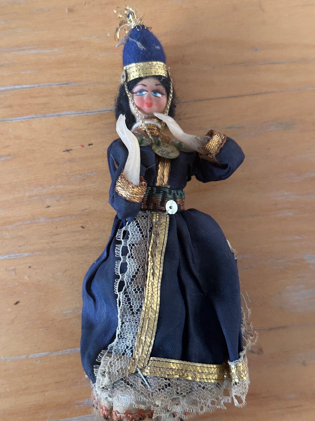 Vintage Klederdracht Poppetje in Traditionele Kleding, Ophalen of Verzenden, Gebruikt, Pop