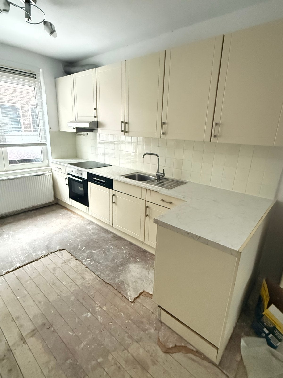 Complete keuken met inbouwapparatuur, Huis en Inrichting, Keuken | Complete keukens, Ophalen, Gebruikt, Dubbelwandige keuken, Hout