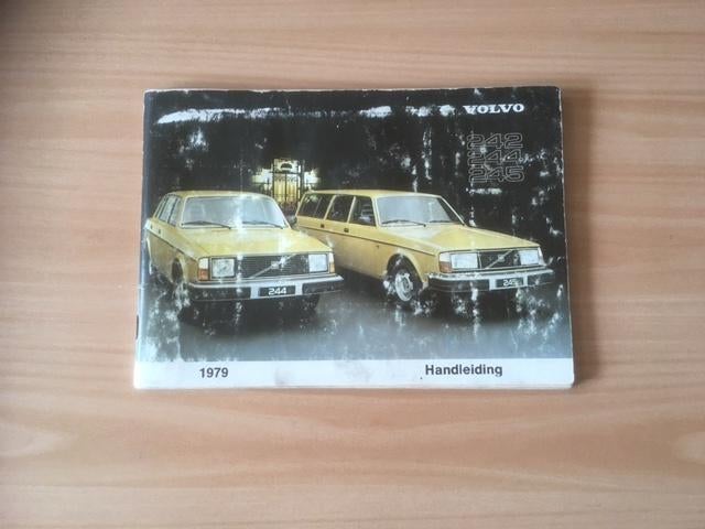 Handleiding/Instructieboekje  Volvo 242/244/245    1979   NL, Ophalen of Verzenden