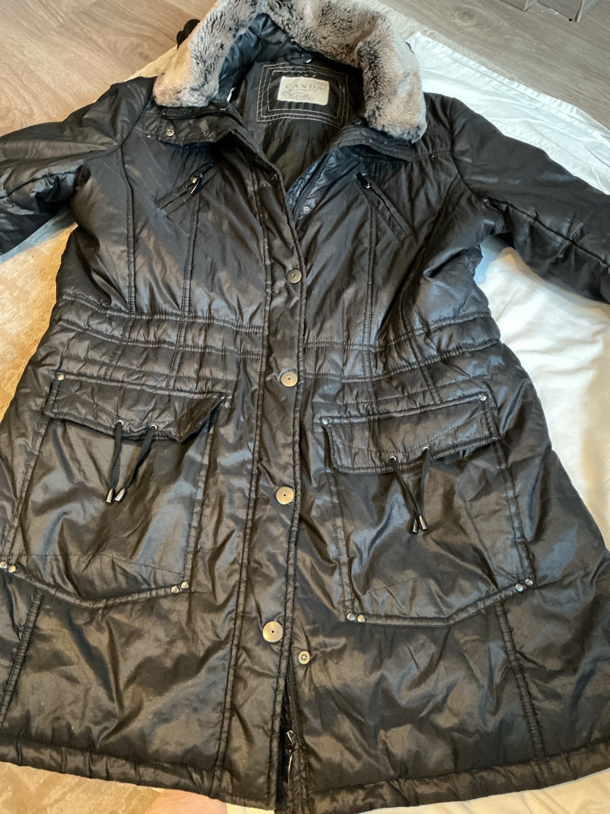 Zwarte Canda winterjas met bontkraag maat XL, Ophalen of Verzenden, Gedragen, Maat 38/40 (M), Zwart