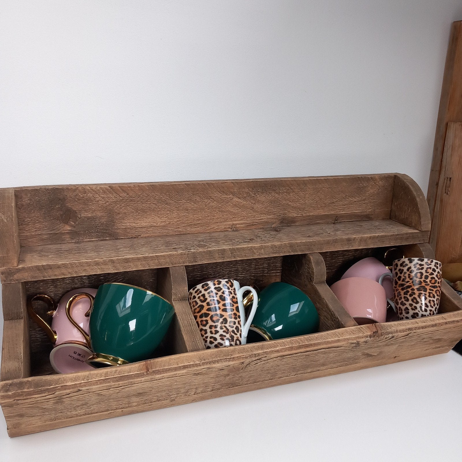 Stoere landelijke gruttersbak voor kopjes en glazen, Hout, Ophalen of Verzenden, Bruin, Overige typen