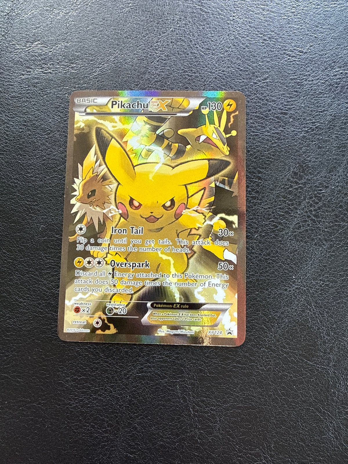 Pikachu XY124 Promo Pokémon Kaart, Ophalen of Verzenden, Zo goed als nieuw, Losse kaart, Foil