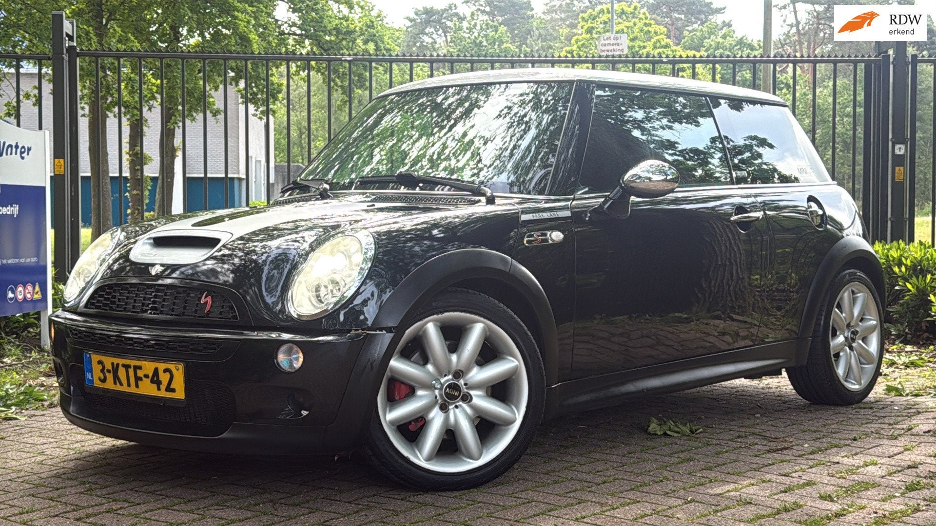 Mini Mini 1.6 Cooper S Chili AUTOMAAT/AIRCO/BT, Auto's, Mini, Stoelverwarming, Gebruikt, 4 cilinders, 4 stoelen