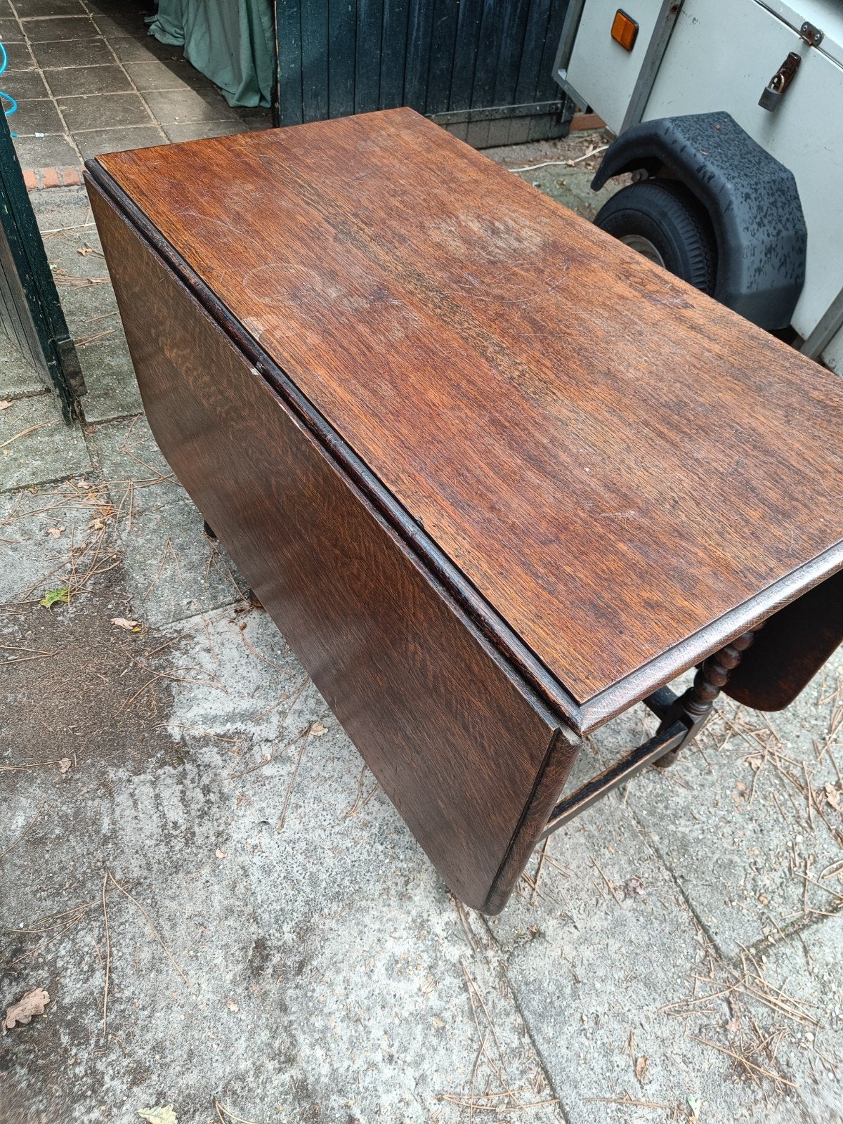 Antieke eikenhouten gateleg tafel met gedraaide poten, Ophalen