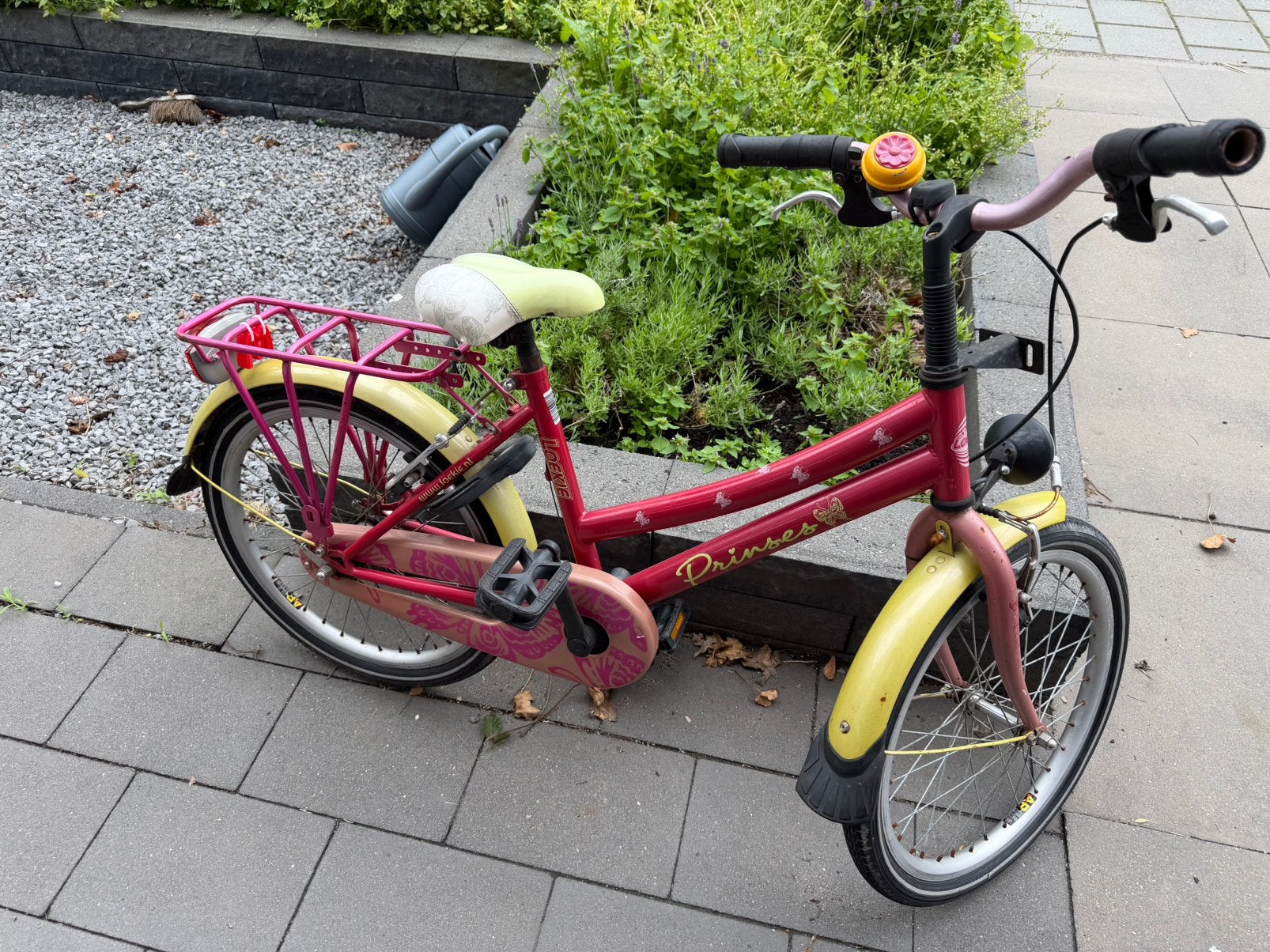 Meisjesfiets Loekie Prinses 20 inch, Ophalen