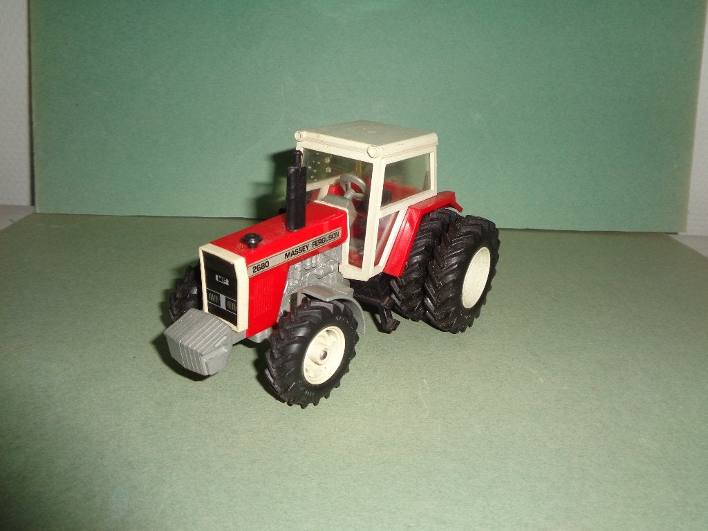 Britains Massey Ferguson 2680., Ophalen of Verzenden, Gebruikt, Tractor of Landbouw, Britains