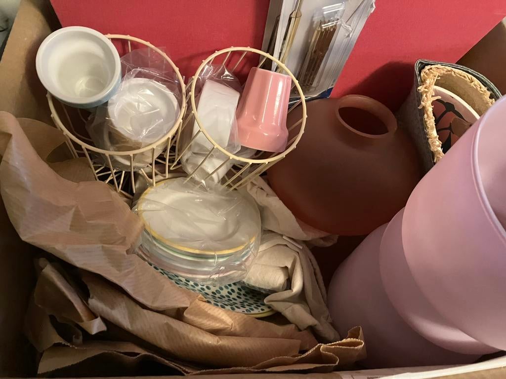 2 dozen rommelmarkt spullen / interieur, Diversen, Rommelmarktspullen, Zo goed als nieuw, Ophalen