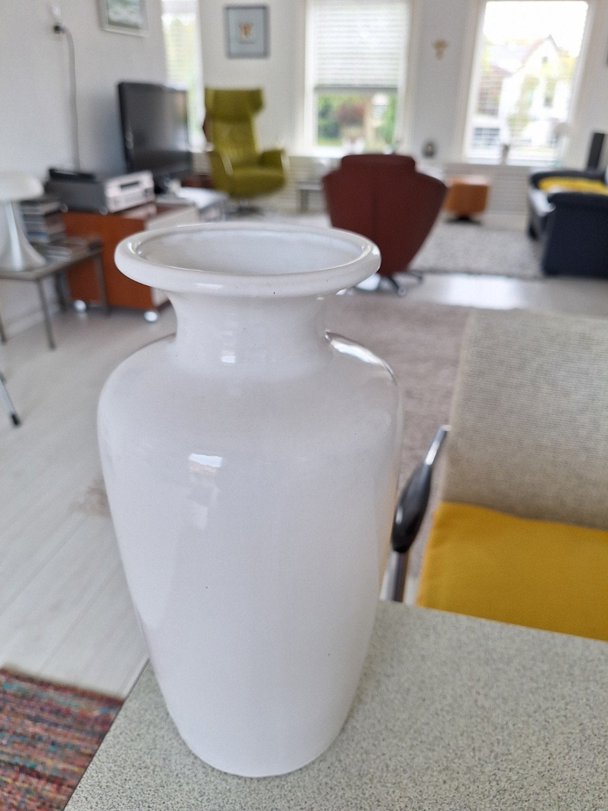 Strakke  Vaas W.Germany wit  30 CM, Ophalen of Verzenden