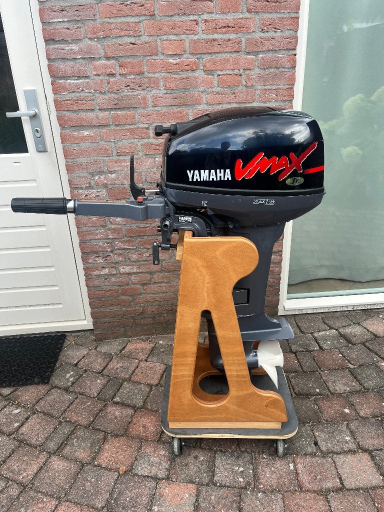 Yamaha vmax 9.9, Ophalen, 10 tot 30 pk, Zo goed als nieuw, Buitenboordmotor