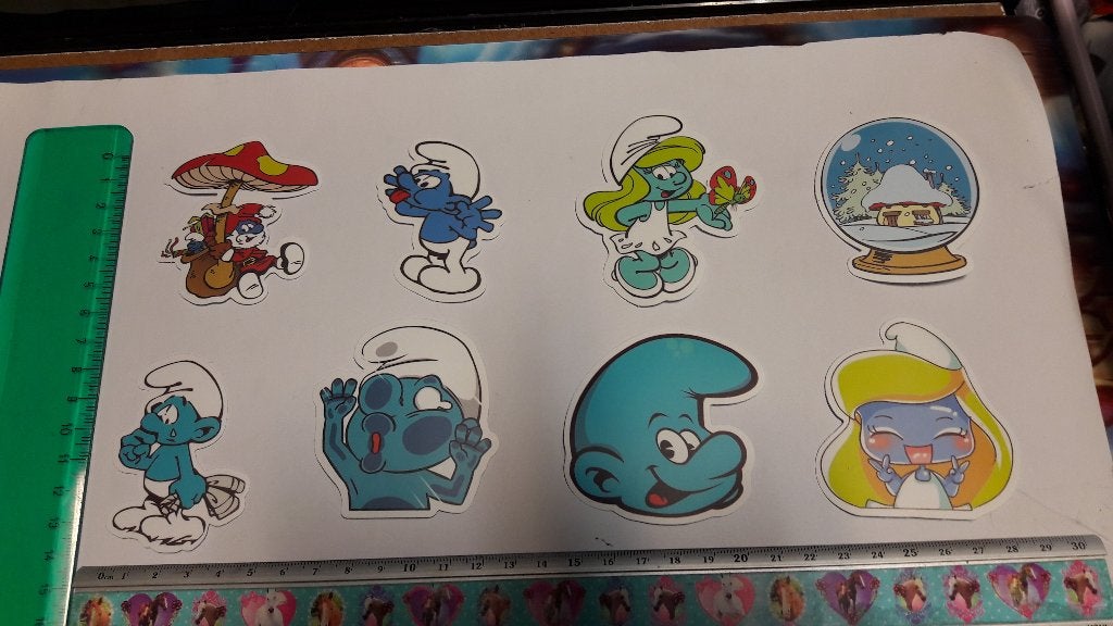 8 pvc auto laptop kliko koelkast stickers Smurf, Verzenden