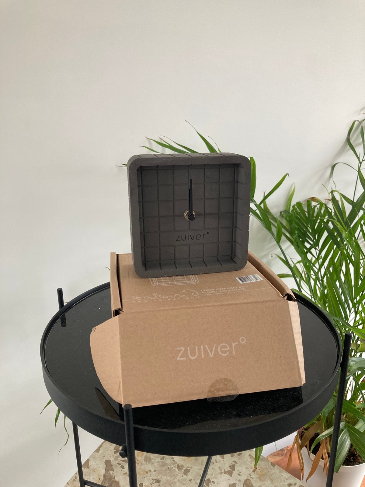 Cute Concrete klok Zuiver, Analoog, Werkt op batterijen, Nieuw, Ophalen of Verzenden