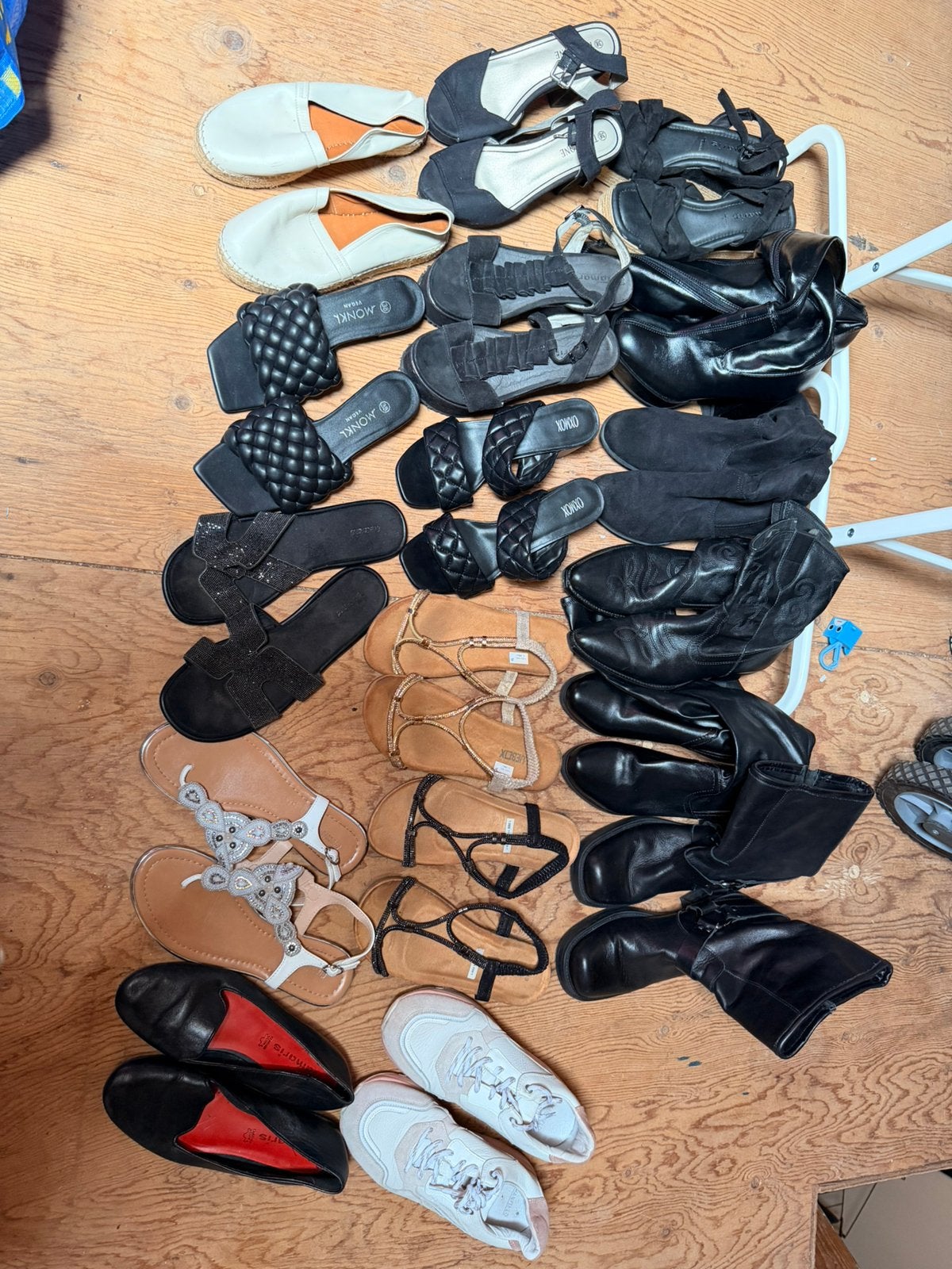 17 stel laarzen en schoenen maat 38, Ophalen, Zo goed als nieuw, Zwart, Hoge laarzen