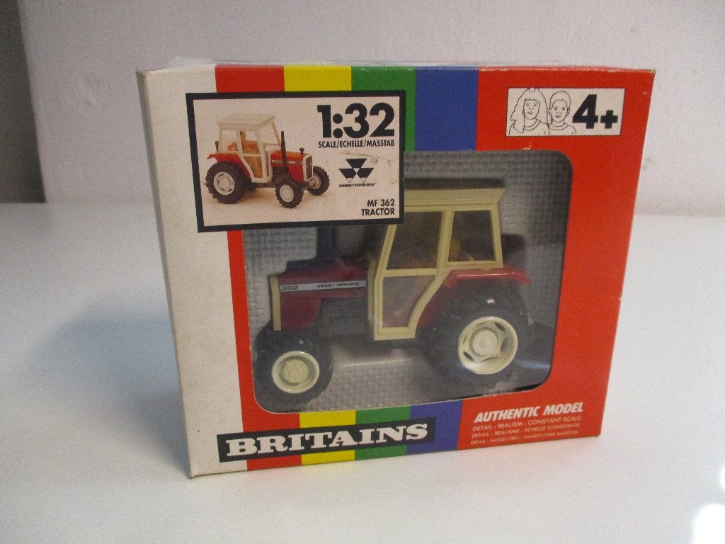 Britains Massey Ferguson 362, Ophalen of Verzenden, Zo goed als nieuw, Tractor of Landbouw, Britains