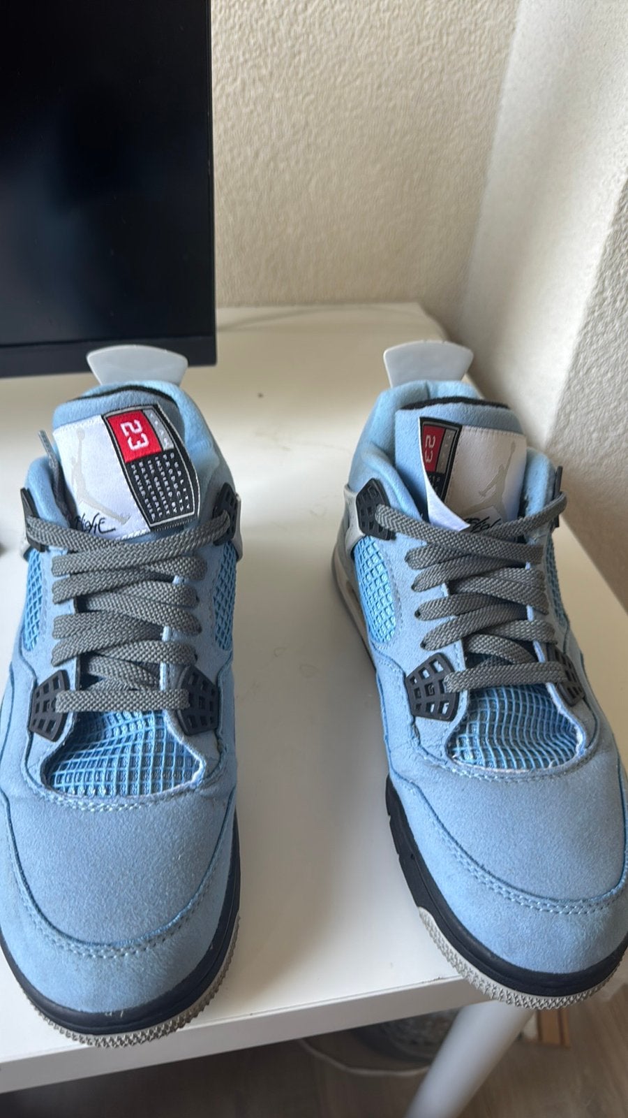 Jordan 4 university blue, Ophalen of Verzenden, Zo goed als nieuw, Blauw