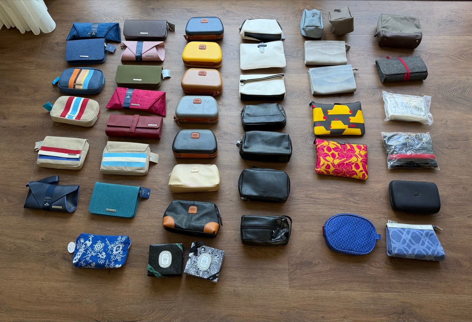 Buseness class tasje amenity kit van oa KLM, Qatar etc, Ophalen of Verzenden