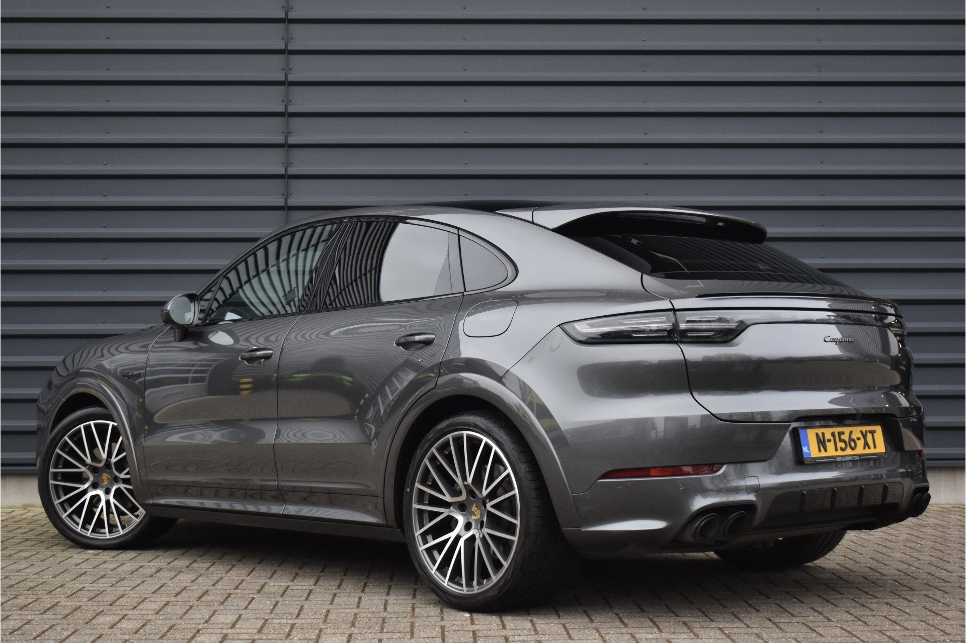 Porsche Cayenne Coupé 3.0 E-Hybrid 462pk SportDesign Techar, Automaat, Cayenne, Gebruikt, 2995 cc