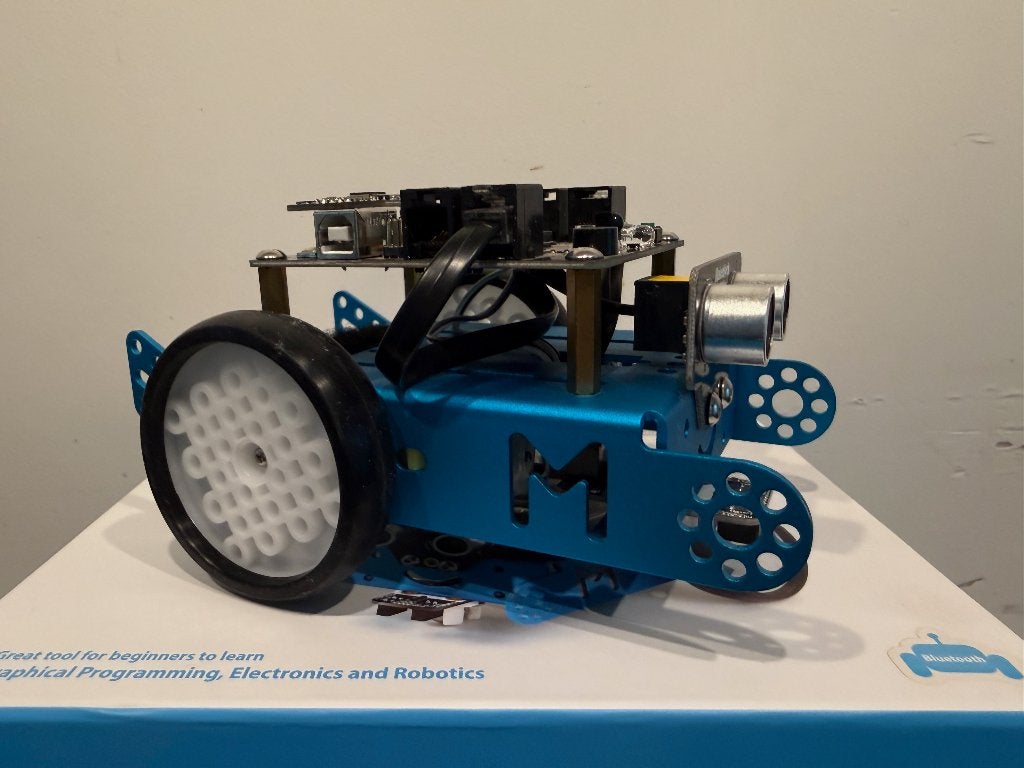 Makeblock mBot V1.0 Bluetooth robot Arduino, Hobby en Vrije tijd, Ophalen, Zo goed als nieuw