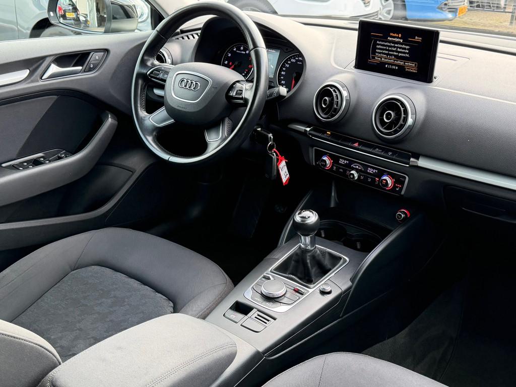 Audi A3 Sportback 1.2 TFSI Attraction PDC Stoelverw. Cruise, Auto's, Audi, Voorwielaandrijving, Gebruikt, Euro 6, 4 cilinders