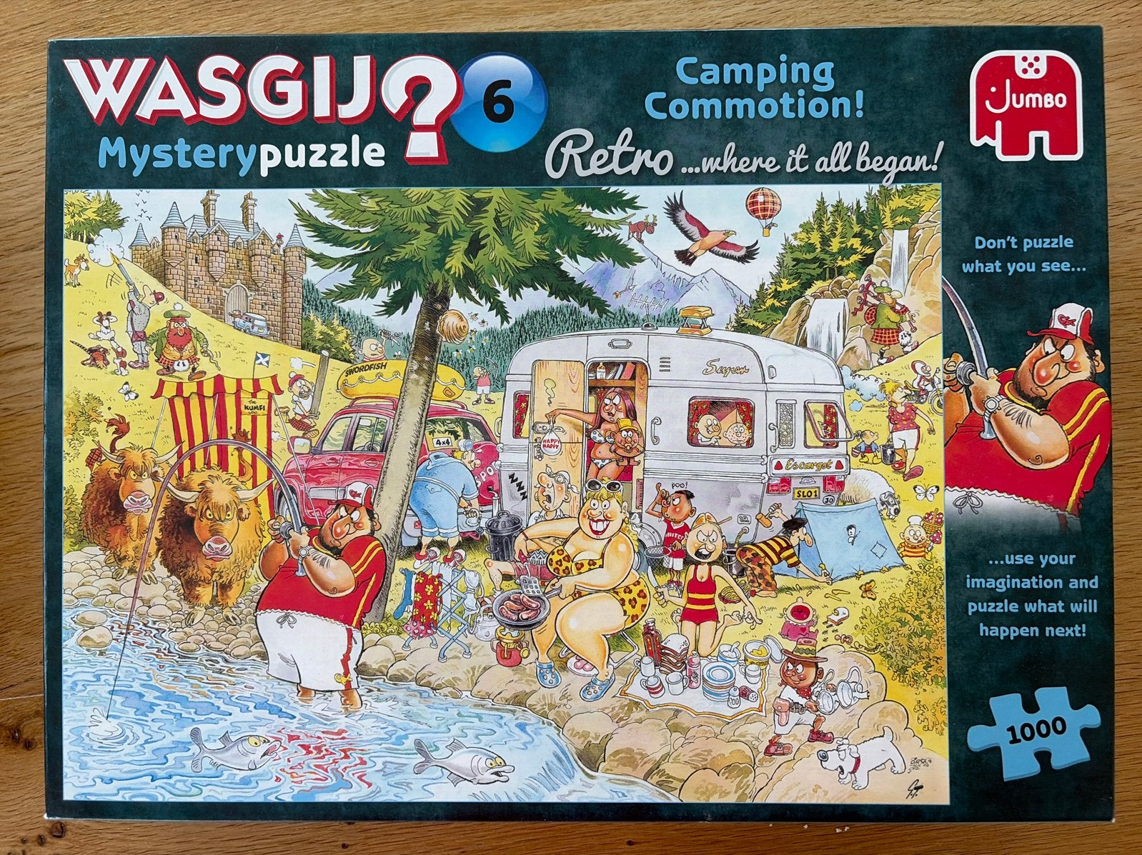 Wasgij Retro 6 Camping Commotion! 1000 stukjes, Ophalen of Verzenden, 500 t/m 1500 stukjes, Gebruikt, Legpuzzel