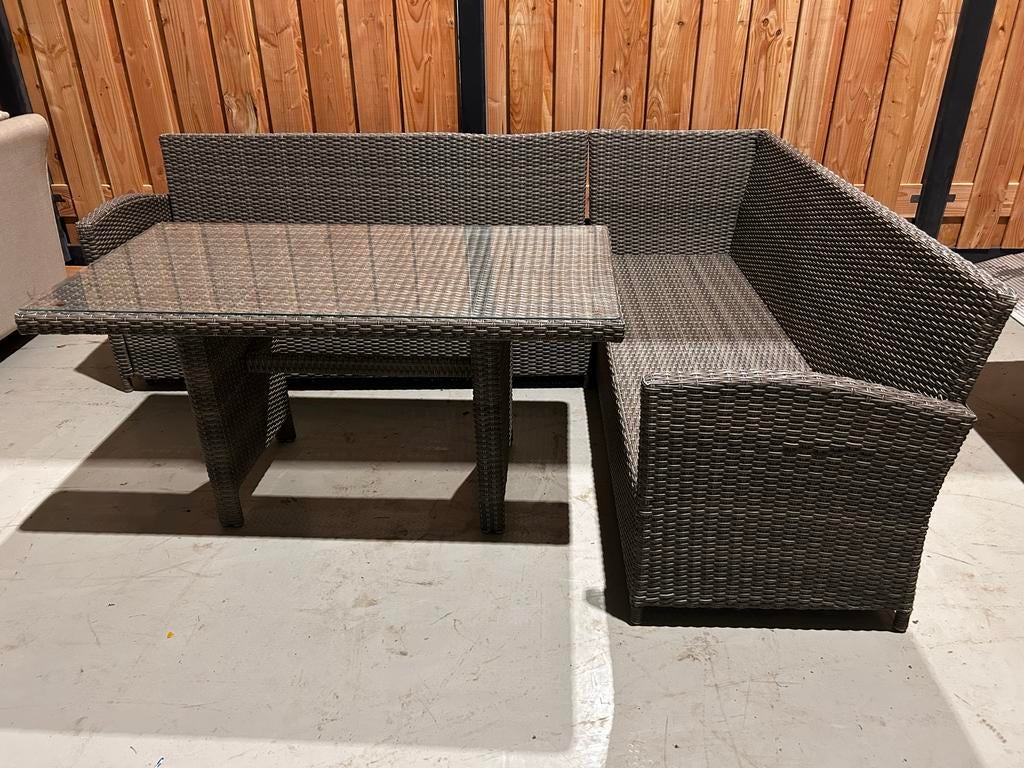 Mooie dining loungeset in goede staat (excl. kussens)