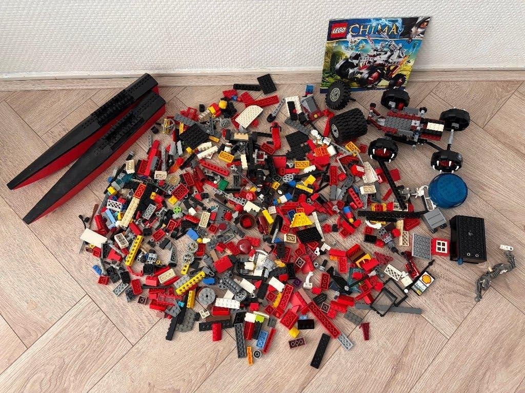 Lego in diverse formaten, kleuren, 1,7 kg Incl. Chima 70004, Ophalen of Verzenden, Zo goed als nieuw, Losse stenen, Lego