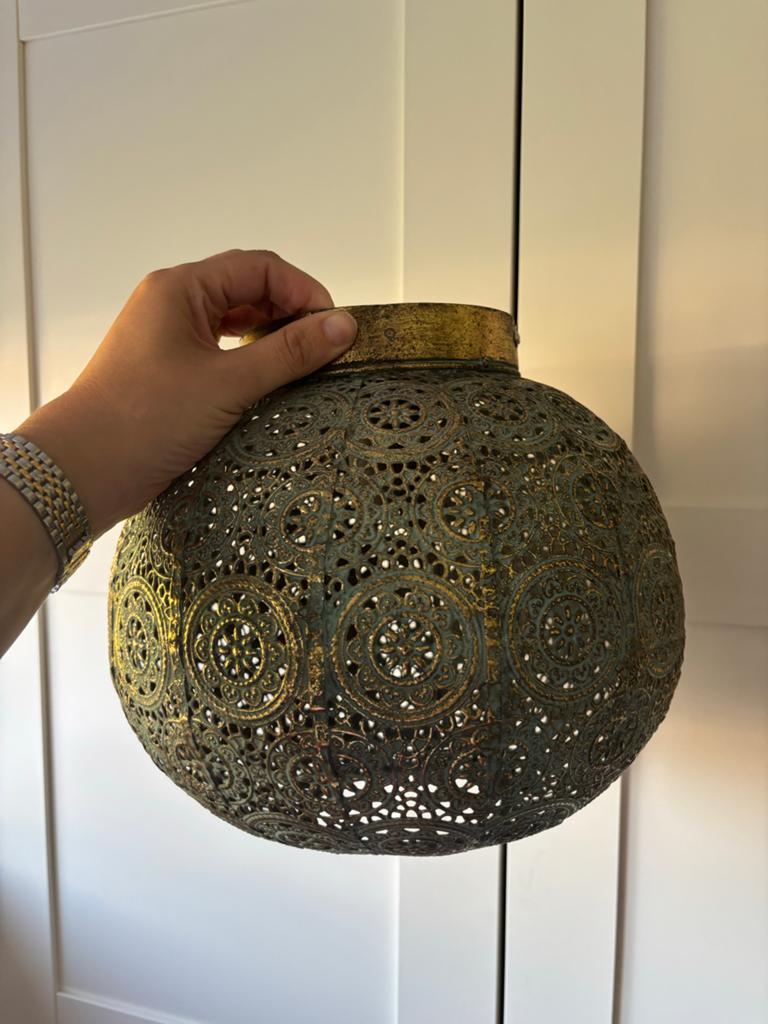 Gouden metalen plafondlamp met oosters patroon, Ophalen, Gebruikt, Metaal, Minder dan 50 cm