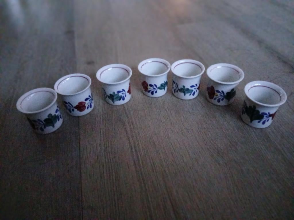 7 Eierdopjes Boerenbont, Ophalen of Verzenden, Zo goed als nieuw, Overige materialen, Minder dan 25 cm