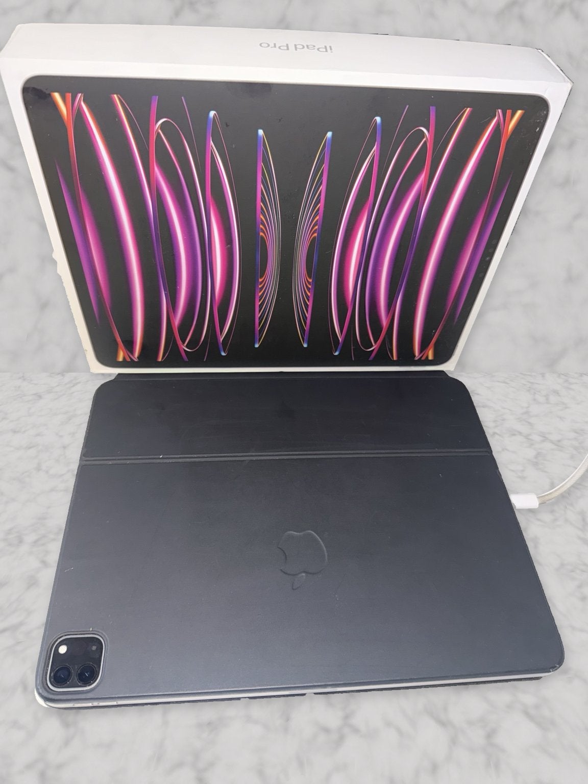 Apple iPad Pro 12.9" 512GB 2024 Space Gray Magic Keyboard, Computers en Software, 13 inch of meer, Ophalen of Verzenden, Zo goed als nieuw
