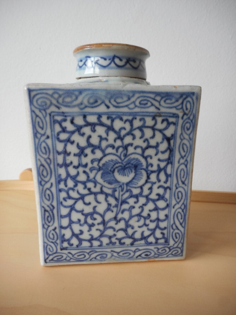 Antiek Chinese theebus met deksel, Ophalen of Verzenden