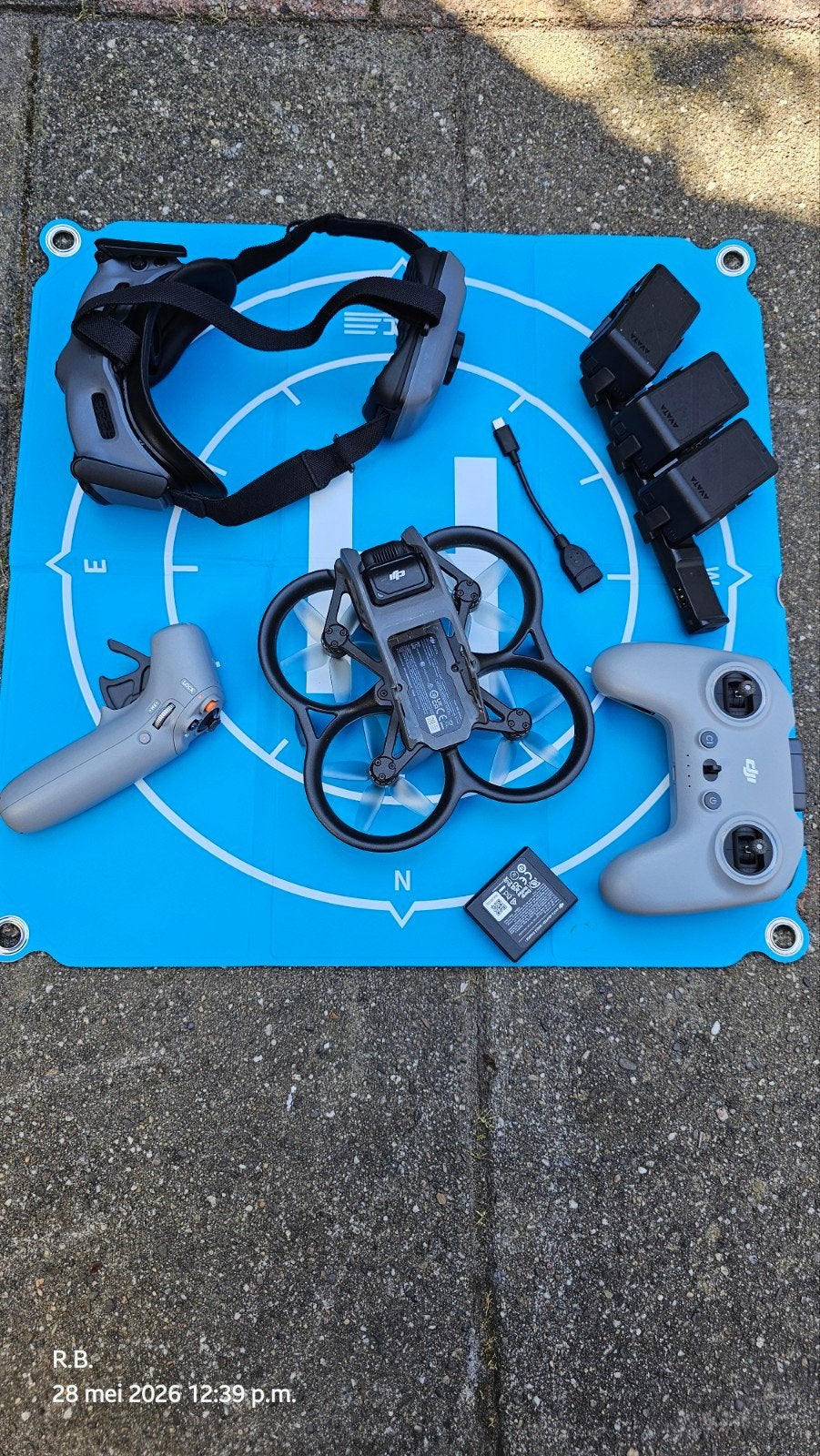 DJI Avata Pro-View Combo met 3 extra accu's en accessoires, Ophalen of Verzenden