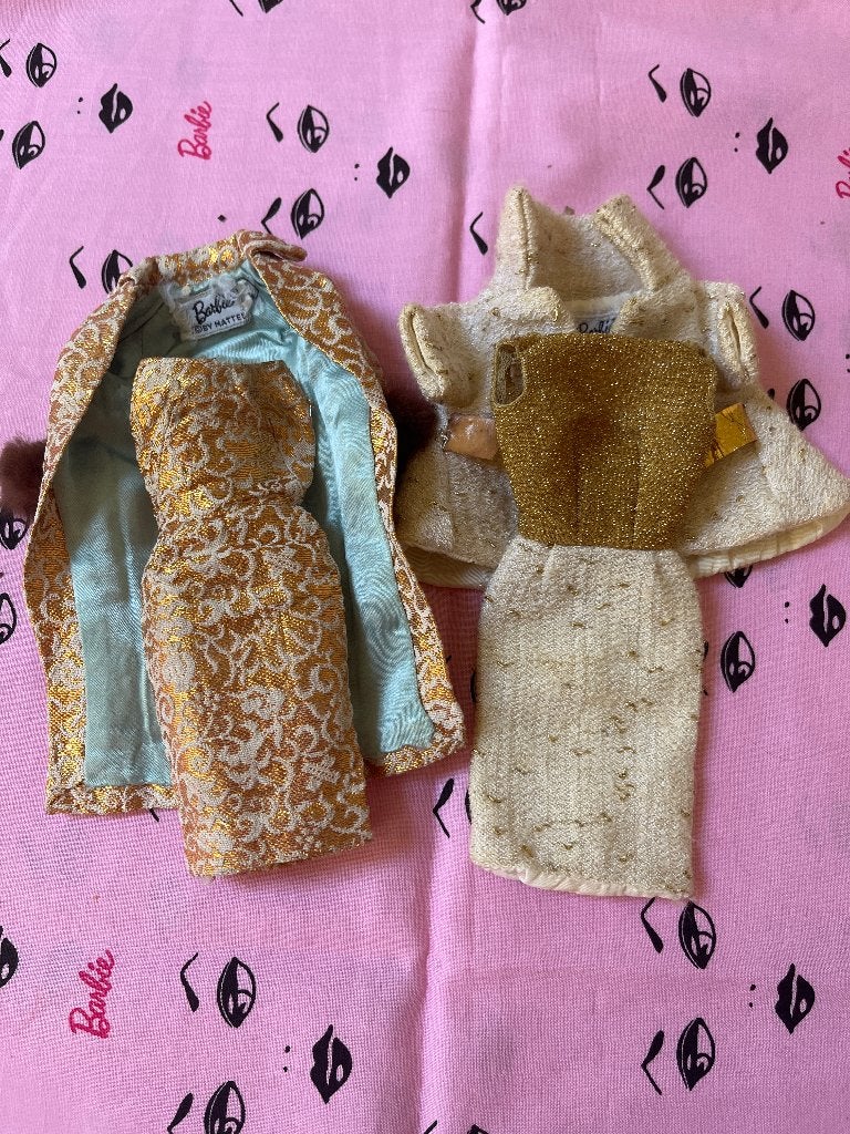 2 vintage barbie jurkjes 1960, Ophalen of Verzenden, Gebruikt, Pop