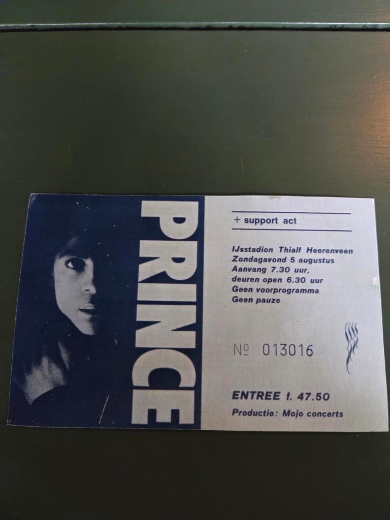Concertkaart Prince Thialf Nude Tour 5 augustus 1990, Ophalen of Verzenden, Zo goed als nieuw, Overige typen