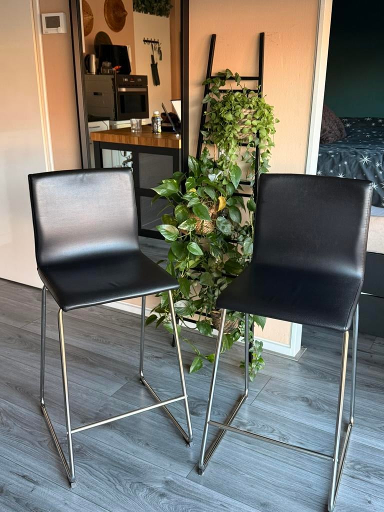 2x Volfgang Barkrukken, Huis en Inrichting, Barkrukken, Zo goed als nieuw, 60 tot 90 cm, Leer, 2 krukken, Met voetsteun, Ophalen