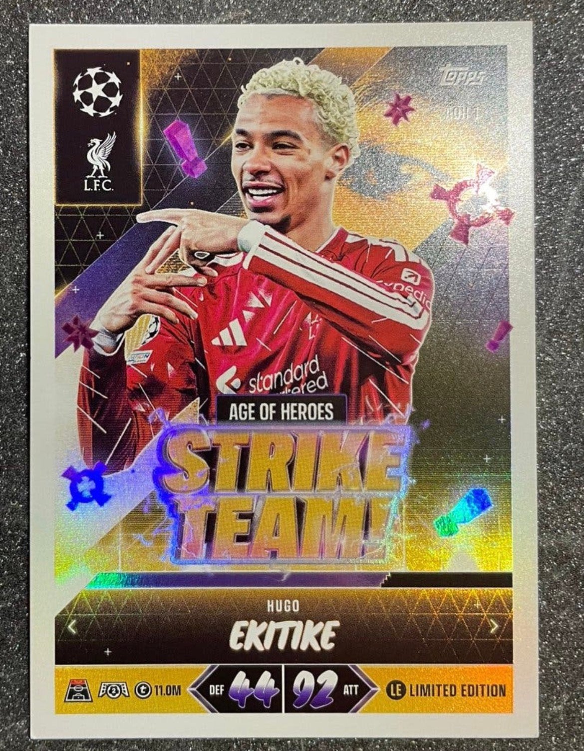 Topps MA 26/27 LIMITED EDITION STRIKE TEAM EKITIKE LIVERPOOL, Verzenden, Zo goed als nieuw, Plaatje