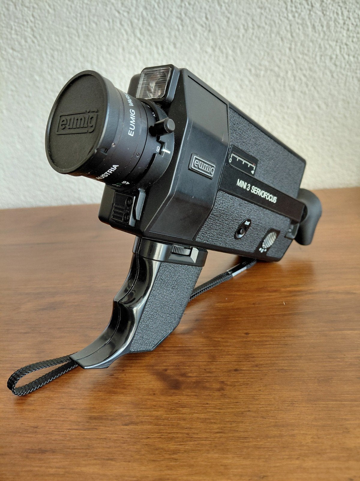 Eumig Mini 3 Servofocus 8mm filmcamera met tas, Ophalen of Verzenden, 8mm, Camera