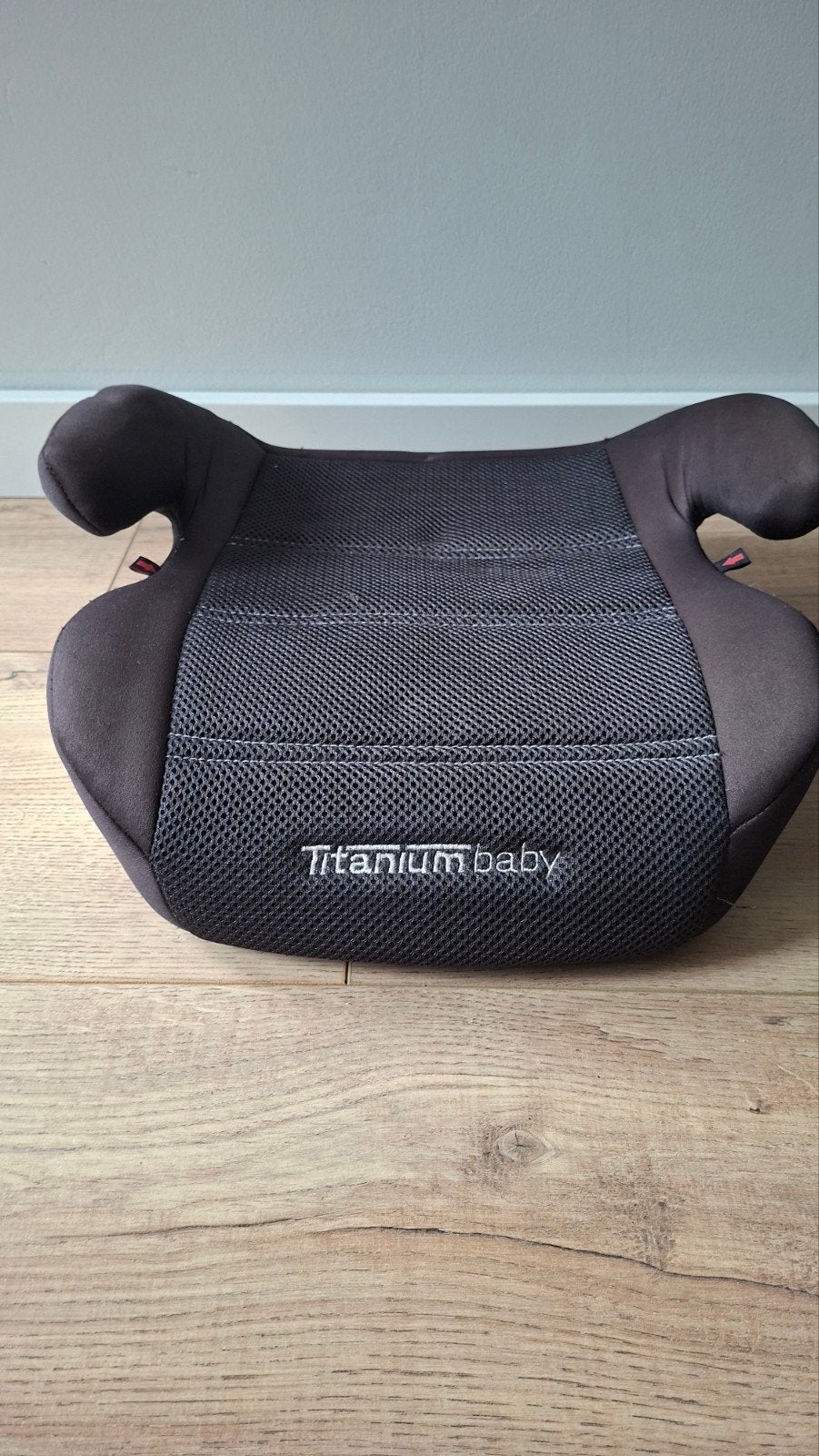 Titanium Baby Zitverhoger - Gebruikt, 15 t/m 36 kg, Ophalen, Overige merken, Gebruikt
