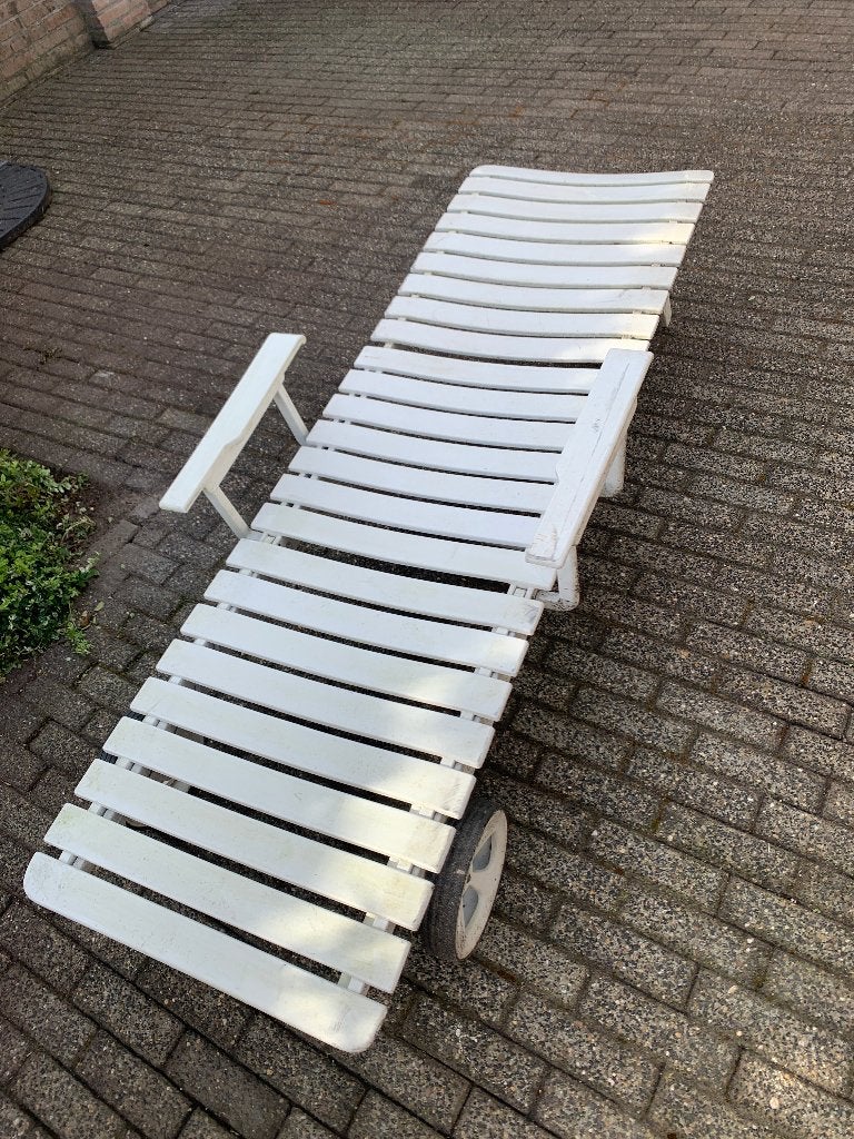 Witte tuinligstoel, Ophalen, Gebruikt, Kunststof