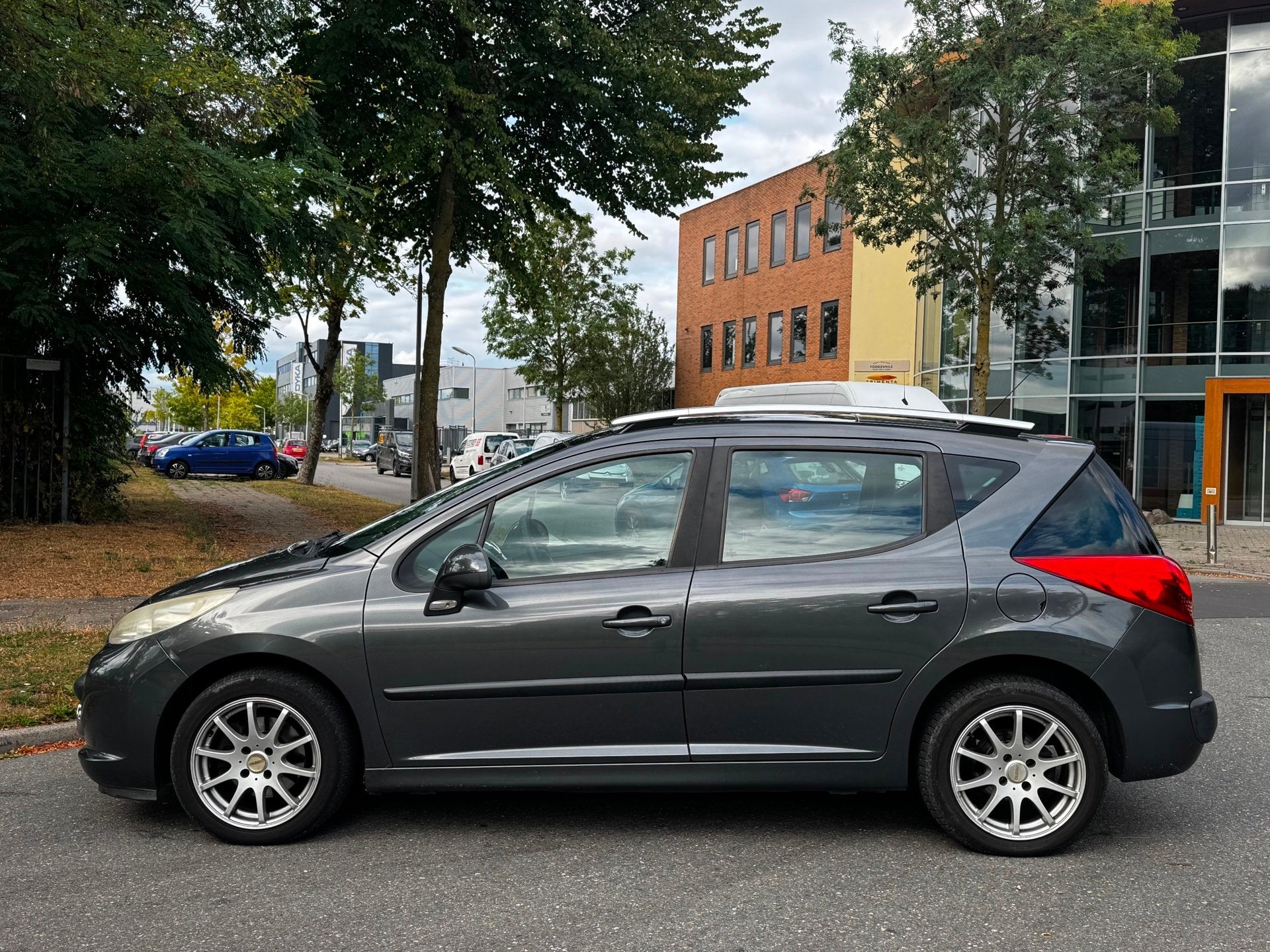 Peugeot 207 SW 1.6 VTi XS|INRUILKOOPIE, Voorwielaandrijving, Gebruikt, 4 cilinders, Handgeschakeld