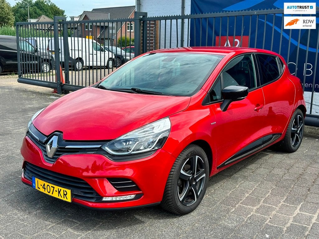 Renault Clio 1.2 Night & Day / AIRCO / KEYLESS / STOELVERWAR, Auto's, Renault, Voorwielaandrijving, Euro 6, 4 cilinders, 49 €/maand