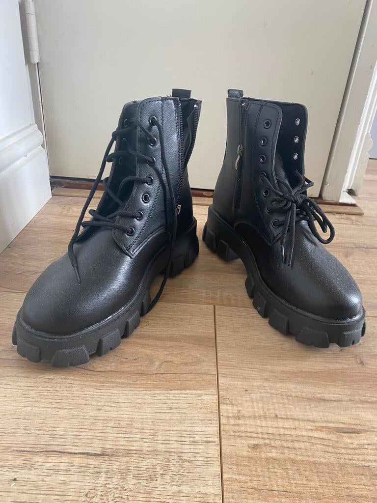 Platform schoenen, Zwart, Lage of Enkellaarzen, Nieuw, Ophalen of Verzenden