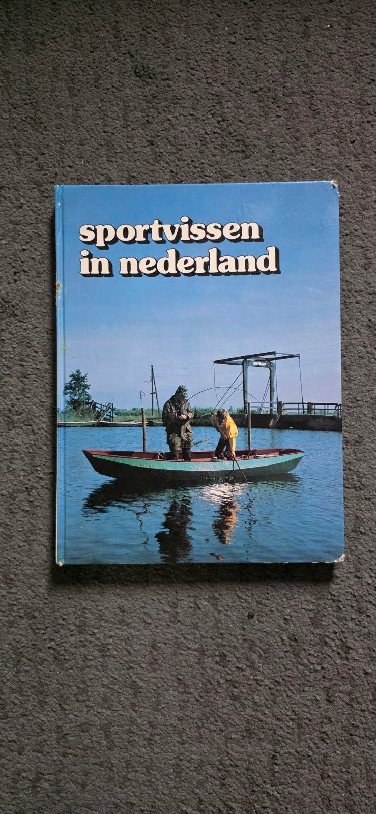 Sportvissen in Nederland - Boek over hengelsport, Ophalen of Verzenden, Gelezen, Onbekend, Watersport en Hengelsport