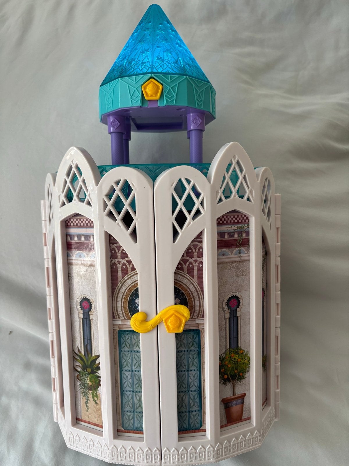 Pop-Up Kasteel met Licht en Poppen, Ophalen of Verzenden, Zo goed als nieuw, Poppenhuis